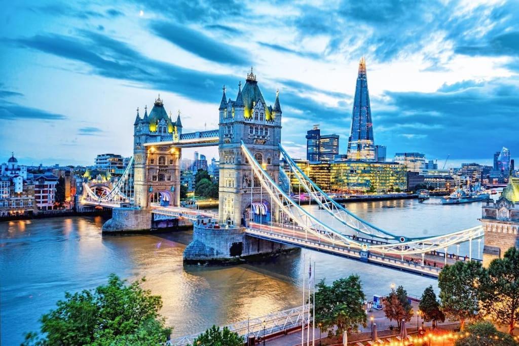 Gorgeous Hyde Park With Lift-elevator Access & View Londen