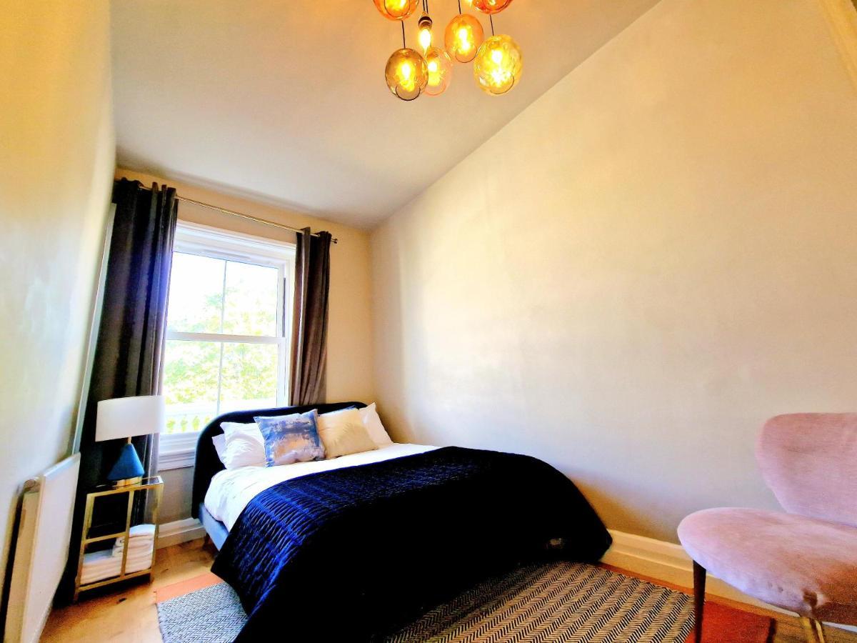 Gorgeous Hyde Park With Lift-elevator Access & View Londen